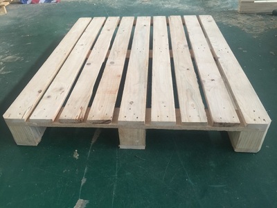 為什么越來越多人選擇木托盤？——無錫托盤廠家專業(yè)解析